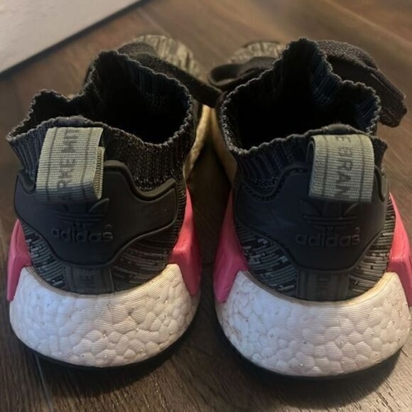 Adidas NMD_R1 primeknit tennishoes sz5 - Picture 5 of 6